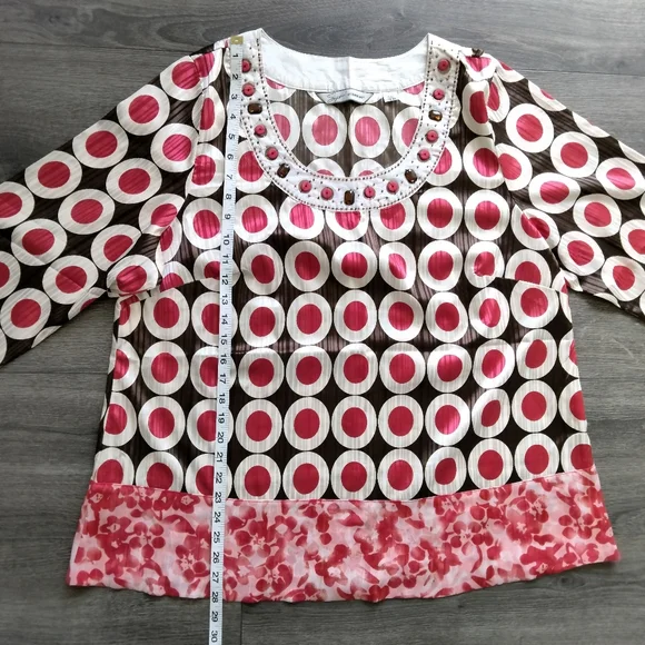 Soft by Avenue Geometric Print Blouse Size 18/20 3/4 Sleeve Brown Red White - Picture 11 of 11